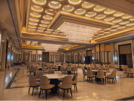 Tivoli Grand, Chattarpur